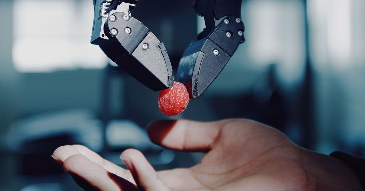 Roboty Eka osiągają przełomową zręczność dzięki nowej metodzie symulacji